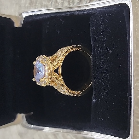 Proposal Ring - Picture 2 of 5